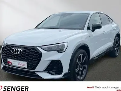 Gebraucht Audi Q3 Sportback Sport 150 PS (110 kW) 2025 Gletscherweiß metallic SUV