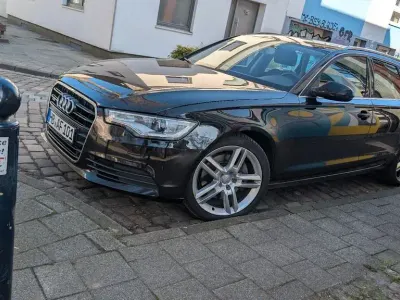 Gebraucht Audi A6 Sport 245 PS (180 kW) 2012 Schwarz Kombi