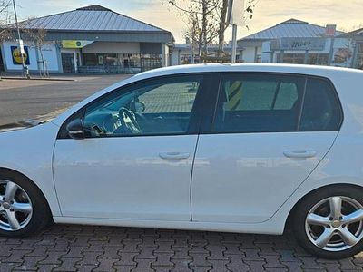 Gebraucht VW Golf VI 160 PS (117 kW) 2009 Weiß Kleinwagen