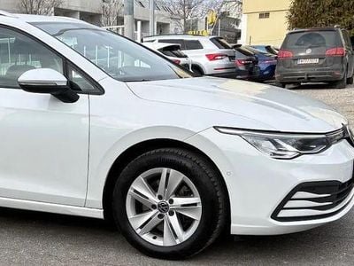 Usata VW Golf VIII R-line 140 CV (102 kW) 2020 Bianco Station wagon