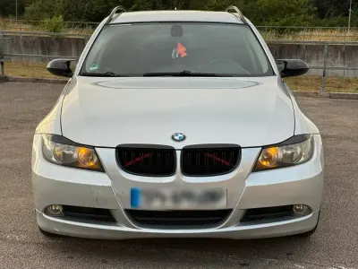 Gebraucht BMW 318 122 PS (89 kW) 2007 Silber Kombi