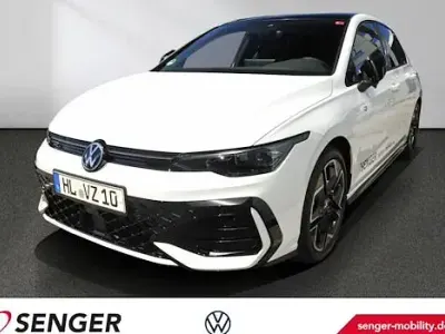 Brugt VW Golf VIII Style 150 HK (110 kW) 2025 Hvid Sedan