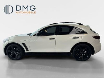Infiniti QX70