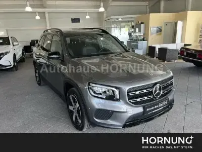 Brugt Mercedes GLB220 Progressive 2023 Grå SUV