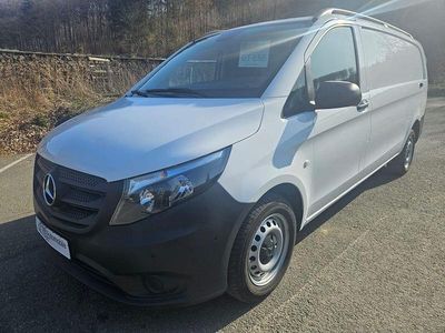 Gebraucht Mercedes Vito 163 PS (119 kW) 2023 Weiß Van