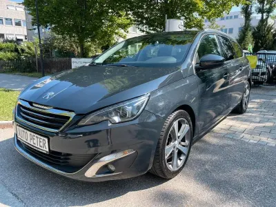 Gebraucht Peugeot 308 SW Allure 120 PS (88 kW) 2016 Grau Kombi