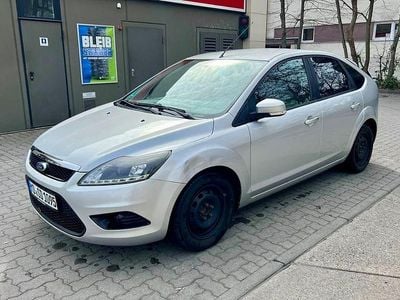 Gebraucht Ford Focus Sport 101 PS (74 kW) 2008 Silber Limousine
