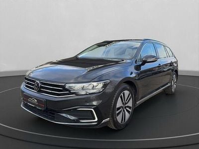 Gebraucht VW Passat GTE 218 PS (160 kW) 2022 Grau Kombi