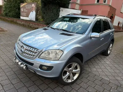 Używany Mercedes ML500 306 KM (225 kW) 2006 SUV