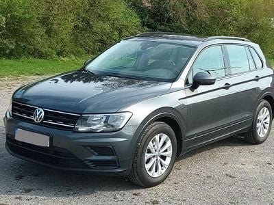 Gebraucht VW Tiguan 125 PS (91 kW) 2018 Grau SUV