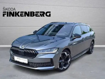 Gebraucht Skoda Superb SportLine 193 PS (141 kW) 2025 Graphitegrau metallic Kombi
