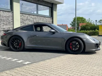 Usata Porsche 911 Carrera GTS