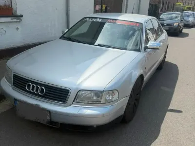 Gebraucht Audi S8 Basis 360 PS (264 kW) 2000 Silber Limousine