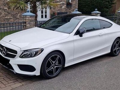 Gebraucht Mercedes C200 AMG line 184 PS (135 kW) 2018 Weiß Coupé