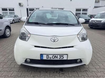 Usata Toyota iQ 90 CV (66 kW) 2009 Bianco Utilitaria