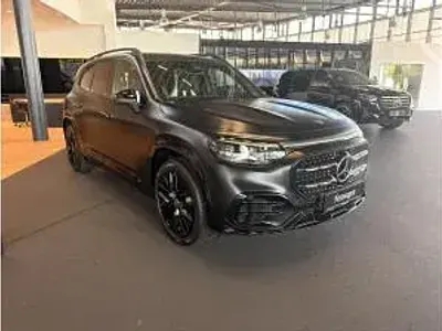 Neu Mercedes GLB250 260 kW (354 PS) 2026 Schwarz (manufaktur kosmosschwarz magno) SUV
