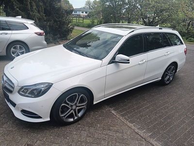 gebraucht Mercedes E200 E-Klasse T-Modell E 200 BlueTec