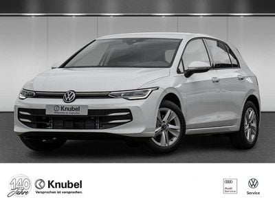 Weiß Gebraucht 2025 VW Golf VIII Life Limousine | 23.849 € (Guter Preis)