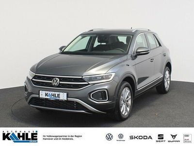 Gebraucht VW T-Roc Style 150 PS (110 kW) 2024 Grau SUV