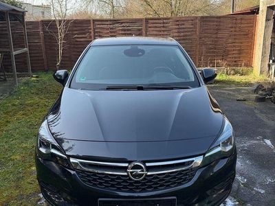 Gebraucht Opel Astra 136 PS (100 kW) 2016 Schwarz Limousine