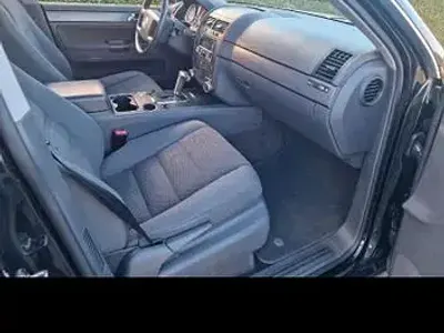 Używany VW Touareg Individual 174 KM (127 kW) 2007 Czarny SUV
