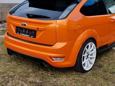Używany Ford Focus ST 225 KM (165 kW) 2009 Pomarańczowy Coupe