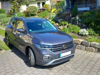 Gebraucht VW T-Cross Style 110 PS (80 kW) 2023 Grau SUV