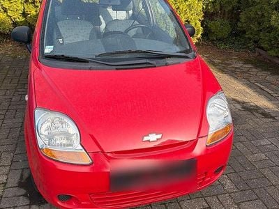 Gebraucht Chevrolet Matiz 52 PS (38 kW) 2009 Rot Kleinwagen