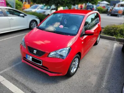 Gebraucht Seat Mii Style 60 PS (44 kW) 2015 Rot Kleinwagen