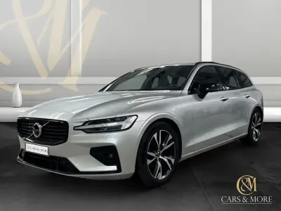 Gebraucht Volvo V60 R-Design 197 PS (144 kW) 2022 Silber Kombi