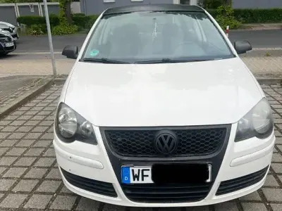 Gebraucht VW Polo Sportline 54 PS (39 kW) 2006 Weiß Kleinwagen