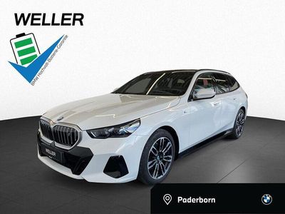 Gebraucht BMW i5 M Sport 250 kW (340 PS) 2025 Alpinweiss iii (weiß) Kombi