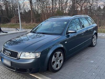 Gebraucht Audi A4 Basis 131 PS (96 kW) 2004 Grau Kombi