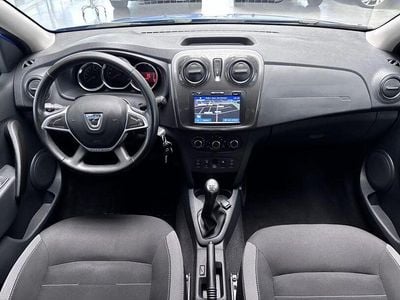 Second-hand Dacia Sandero Prestige 90 CP (66 kW) 2018 Albastru Hatchback