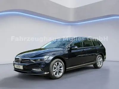 Usata VW Passat Elegance 200 CV (147 kW) 2024 Nero Station wagon