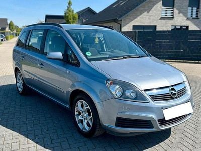 Usata Opel Zafira 150 CV (110 kW) 2006 Grigio Monovolume
