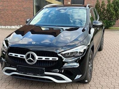 Mercedes GLA200
