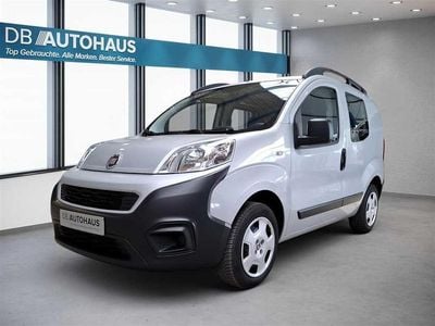 Gebraucht Fiat Fiorino 80 PS (58 kW) 2021 Grau Van / Kleinbus