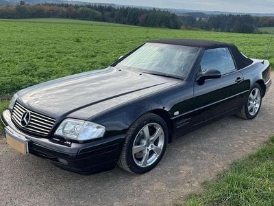 Second-hand Mercedes SL320 224 CP (164 kW) 1999 Negru Cabrio