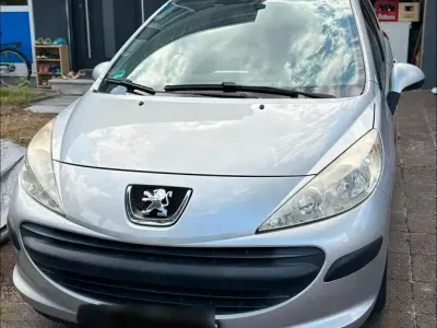 Gebraucht Peugeot 207 95 PS (69 kW) 2007 Silber Kombi