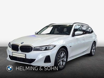Gebraucht BMW 330e Sport Line 184 PS (135 kW) 2022 Weiß Kombi