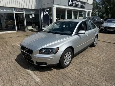 Gebraucht Volvo S40 Kinetic 125 PS (91 kW) 2005 Silber Limousine