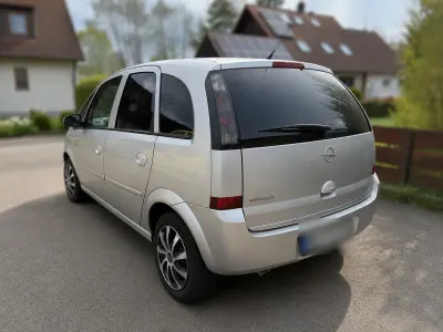 Gebraucht Opel Meriva 105 PS (77 kW) 2006 Silber Van / Kleinbus