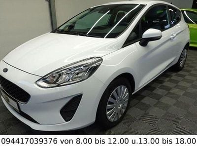 Weiß Gebraucht 2020 Ford Fiesta Cool & Connect Limousine | 8.490 € (Fairer Preis)