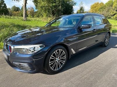 Gebraucht BMW 520 Sport Line 190 PS (139 kW) 2018 Blau Kombi