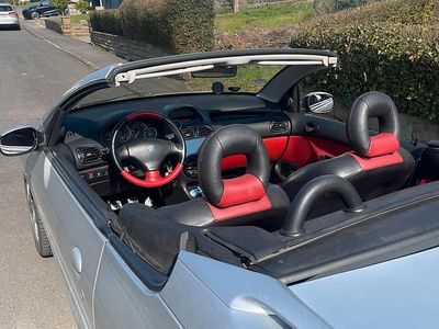 Gebraucht Peugeot 206 CC 110 PS (80 kW) 2005 Grau Cabrio