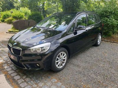 BMW 216
