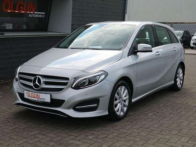 Polarsilber Gebraucht 2015 Mercedes B180 Urban Van / Kleinbus | 12.990 € (Fairer Preis)