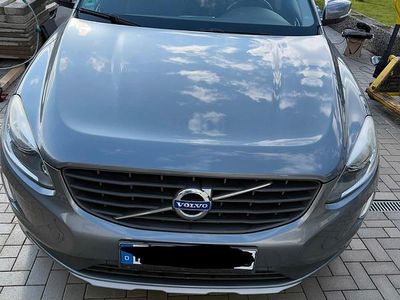 Gebraucht Volvo XC60 150 PS (110 kW) 2016 Grau SUV