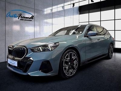 Gebraucht BMW 540 M Sport 286 PS (210 kW) 2025 Grün Limousine